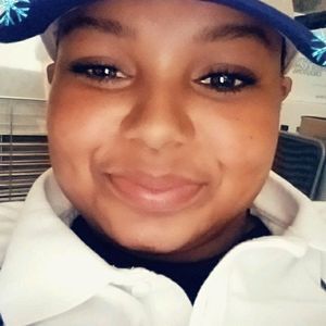 Meet your Posher, Chanel